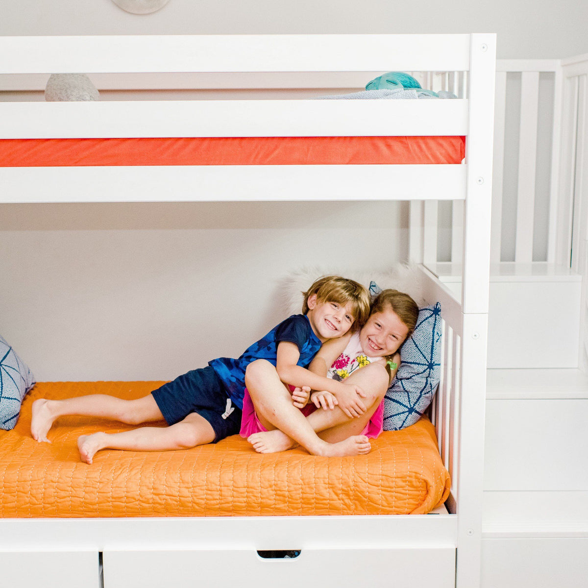 Shop Bunk Beds Loft Beds with Stairs Twin Full Size Bunk Beds