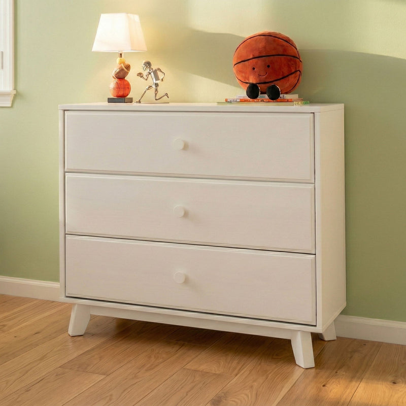 Classic 3-Drawer Dresser