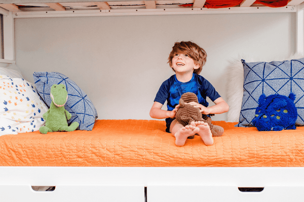 Solid Wood Bunk Bed with Storage Drawers Underneath