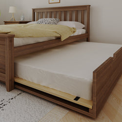 186211-008 : Kids Beds Classic Full-Size Bed with Trundle, Walnut