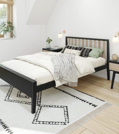 210211-272 : Kids Beds Scandinavian Full-Size Bed with Slatted Headboard, Black/Blonde