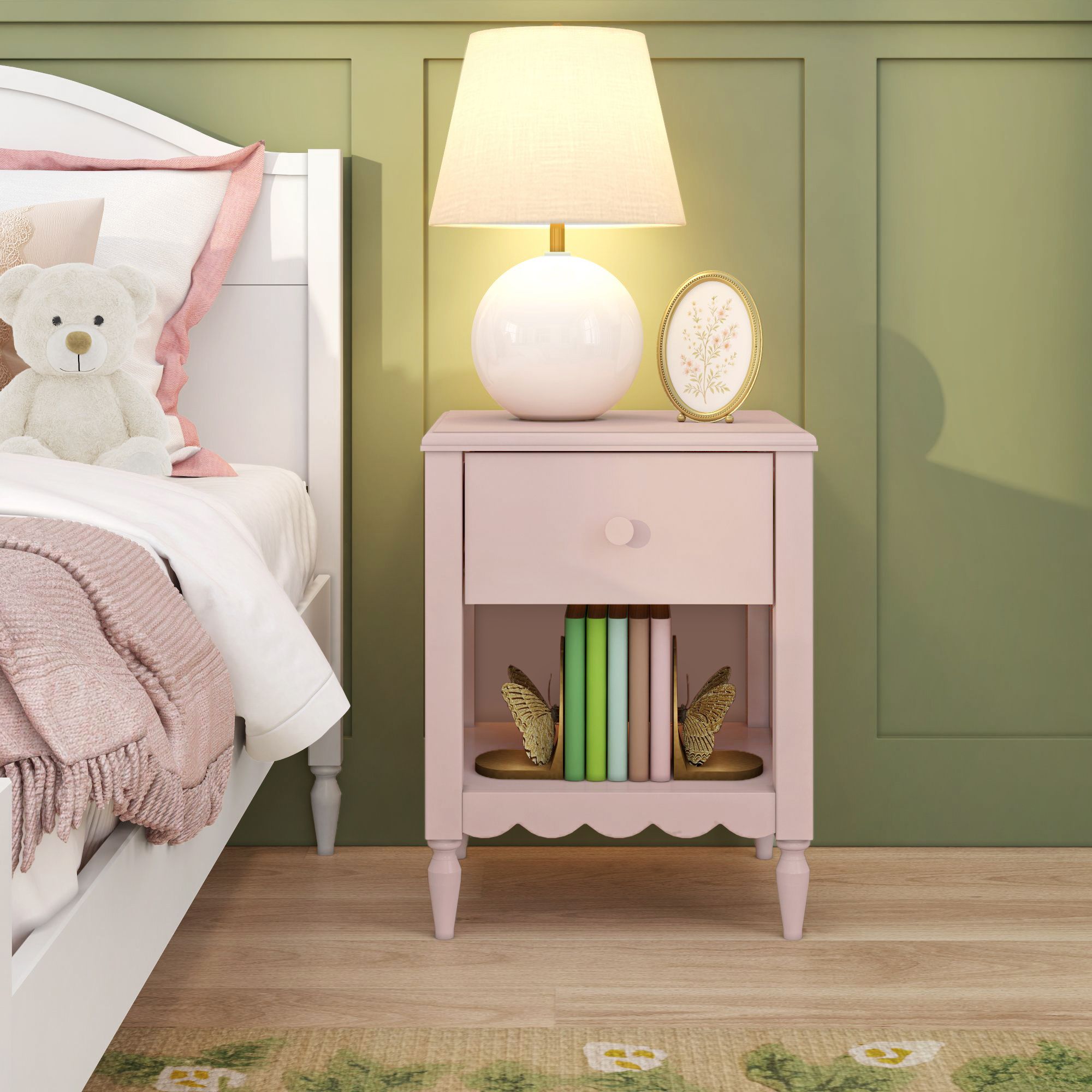 Charlotte Nightstand – Max and Lily